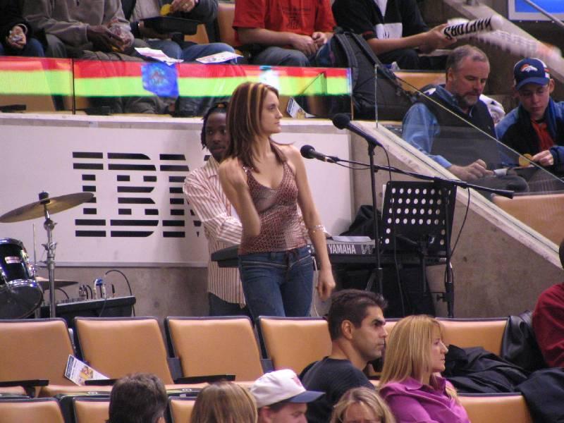 Raptors - 02.04.2005 075.jpg